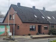 Gepflegte Doppelhaushälfte mit Anbau/Einliegerwohnung, Garten und Garagen in Straelen - In de Siep - Straelen