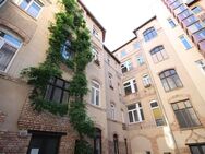 3,5 Zimmer Dachgeschosswohnung mit individuellem Grundriss und Einbauküche - Halle (Saale)