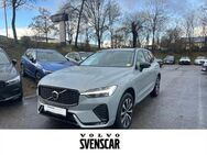 Volvo XC60, Plus Dark B4 Benzin EU6d digitales Sitze HarmanKardon, Jahr 2023 - Regensburg