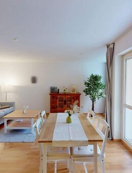 Wohnen in Brühl || Eigentumswohnung mit 2-Zimmern || Aufzug & Balkon - Brühl (Nordrhein-Westfalen)