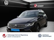 VW Tiguan, 2.0 TDI R-Line, Jahr 2020 - Regensburg