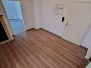 Erstbezug nach Renovierung – Charmante 2-Zimmer-Wohnung mit Terrasse und Gartenanteil in Schwäbisch Hall - Schwäbisch Hall