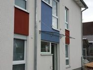 Neuw. 3 Zi. Dachgeschoss-Wohnung in Oedheim! - Oedheim