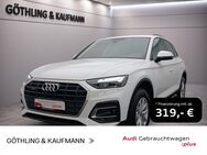 Audi Q5, 40 TDI qu Privacy, Jahr 2021 - Hofheim (Taunus)