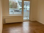 Helle 2,5-Zimmer-Wohnung im 1. OG – Komplett neu saniert – mit Balkon - Witten