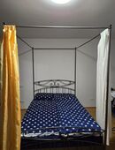 Zu Verkaufen eine tolles Himmelbett aus Metall in 81829
