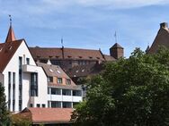 Helle 2-Raum-Wohnung mit Blick auf die Burg - Nürnberg