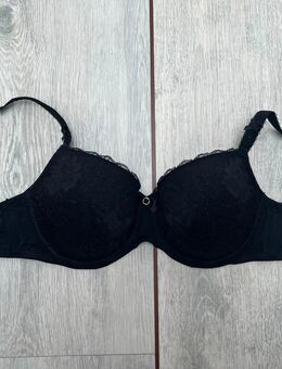 BH 75F schwarz von Hunkemöller - Vechta