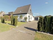 Schönes, teilsaniertes Einfamilienhaus mit Garten und Dachterrasse in toller Lage von Oldenburg zu verkaufen! - Oldenburg