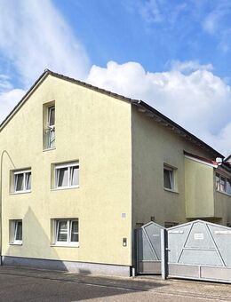 Mehrgenerationenhaus mit 4 abgeschlossenen Wohneinheiten in Lampertheim Hüttenfeld - Lampertheim