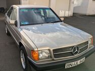 Mercedes Benz 190E W201 Rauchsilber/Zebrano Holz/8 fach Bereifung TOP Zustand *Oltimer* - Bonn Beuel