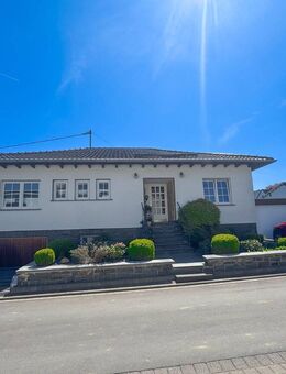 Bungalow auf tollem Grundstück in ruhiger Sackgassenlage von Puderbach - A3 ca. 10 Min. - Puderbach