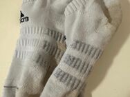 Socken 2 Tage getragen - Bilshausen