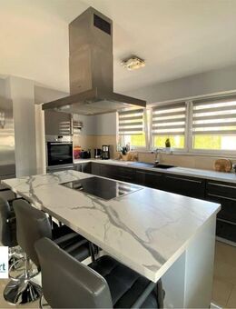 BESSERINGEN: 1-2 FAM. HAUS (225 M² WFL.) AUF TOLLEM 10 AR GRUNDSTÜCK - Merzig