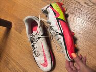 geruchsintensive Frauen Fußballschuhe - Mittenwald