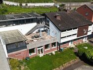 Exklusive Architektenvilla mit Gewerbefläche, Pool und Solartechnik - Idar-Oberstein