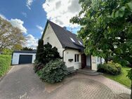 *** Charmantes Zuhause mit Holzofen, Garage, Wintergarten und vieles mehr *** - Salzhausen