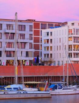 Von der Haustür ins Boot! Sonnendurchflutete 3-Zimmer-Wohnung mit traumhaftem Weserblick - Bremen