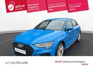 Audi A3, Sportback 30 TDI S line | OPTIKPAKET SCHWARZ, Jahr 2022 - Dingolfing