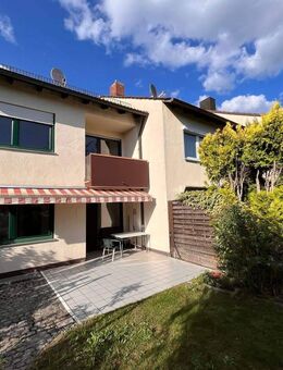 Leeres gemütliches Reihenmittelhaus mit Garten in Lappersdorf - Lappersdorf