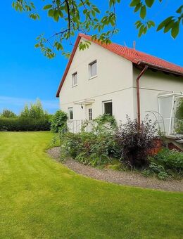 www.immovista.de BEZUGSFREIES EINFAMILIENHAUS MIT EINLIEGERWOHNUNG - Dürrröhrsdorf-Dittersbach