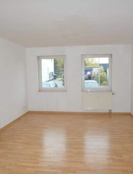 Ruhige 3-Zimmer-Wohnung mit Terrasse und Laminatboden am Rande von Königsbrück - Königsbrück