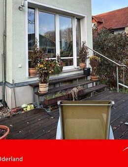 Wohnung mit Wintergarten und Terrasse - Bad Freienwalde (Oder)