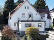 Hermann Immobilien: Großes Mehrgenerationen-Haus mit großem Garten in Friedrichsdorf - Friedrichsdorf