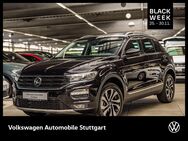 VW T-Roc, 1.0 TSI Active, Jahr 2022 - Stuttgart