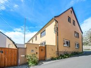 Provisionsfrei - Dreiseithof, Zweifamilienhaus, Pferdehaltung - Arnstein (Bayern)