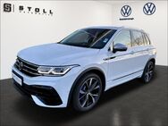 VW Tiguan, 2.0 TSI R IQ DRIVE, Jahr 2022 - Lörrach