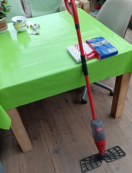 Vileda Bodenwischer mit Sprühkopf - Kolkwitz