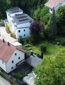 Mehrfamilienhaus mit Entwicklungspotenzial Lappersdorf - Naturverbunden und Stadtnah - Lappersdorf