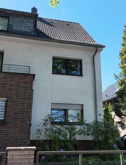 Zweifamilienhaus zur Eigennutzung oder Kapitalanlage zu Verkaufen! - Leverkusen
