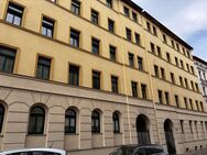 helle 2,5 Zimmer Wohnung Nähe Rannischer Platz zu vermieten - Halle (Saale)