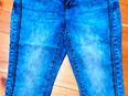 W31 ( Gr. M / L 40 / 42 ) Soccx Caprihose Topzustand blau in 13403