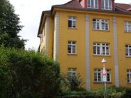 Großzügige 4-Zimmer-Wohnung mit Dachterrasse - Berlin