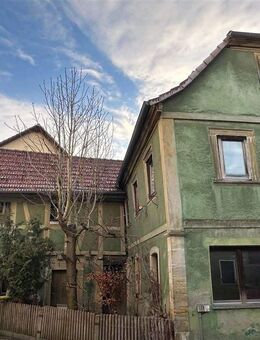 Denkmalgeschütztes Wohnhaus, Unterfranken, zentrale Lage, *renovierungsbedürftig* - Ebern