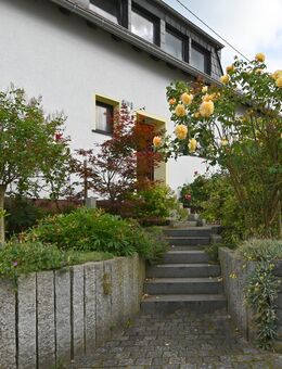Vielseitiges Zweifamilienhaus in Schaffhausen/Wadgassen! - Wadgassen