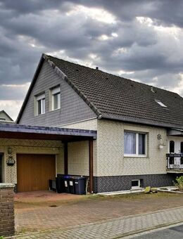 Provisionsfrei: Einfamilienhaus mit viel Platz für die Familie und Schwimmbad plus Solaranlage - Bröckel