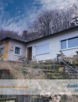 Bosen: Charmanter, renovierungsbedürftiger Bungalow mit großzügigem Grundstück - Nohfelden