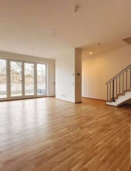 *** Townhouse * 03/26 * 5 Zimmer * 2 Bäder * Stellplatz * NEUBAU * kleine Gartenoase *** - Leipzig