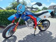 Derbi SM 125 4T im unikaten BMW-STYLE - Barßel