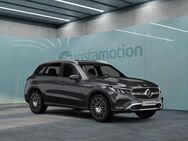 Mercedes GLC 300, e AMG Line Advanced, Jahr 2023 - München