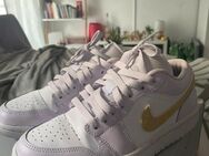 Nike jordans lila hell - Göppingen