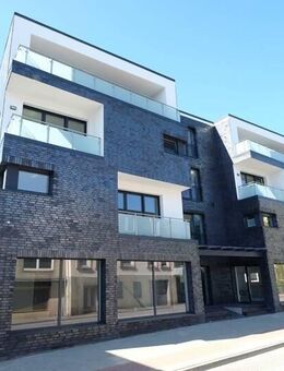 ***Zentral am Fluss und mit Terrasse*** - Pinneberg