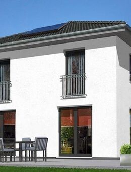 Das Stadthaus zum Wohlfühlen-Komfort u. Design perfekt kombiniert mit Grundstück in Brand-Erbisdorf - Brand-Erbisdorf