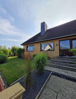 Traumhaft schön gelegener Winkelbungalow für Ihre große Familie nahe des Stoteler See - Loxstedt