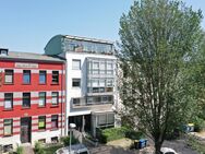 Helle, moderne Wohnung mit Einbauküche, Vollbad, Einbauschränken, Balkon & Stellplatz - Rostock