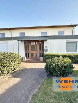Reserviert: Renovierte Wohnung mit Terrasse & Carport - Ideal für Singles oder Paare - Todendorf